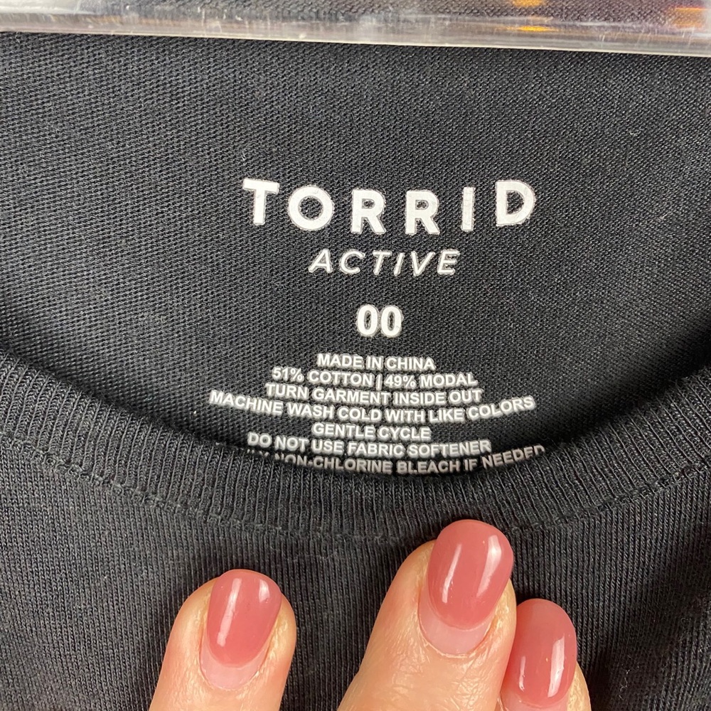Torrid Active Black Squat Goals Tee Size 00/10 - Picture 9 of 11